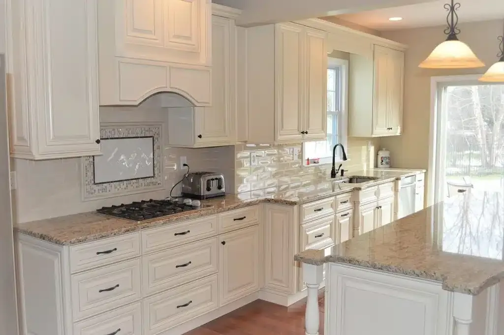 Perla Cream Kitchen in Vienna, VA