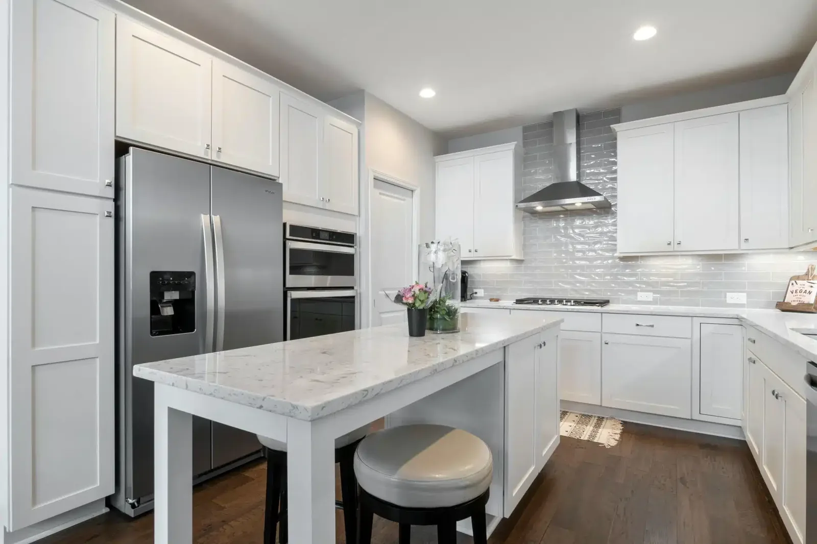 Warm Open Kitchen in Falls Church, VA